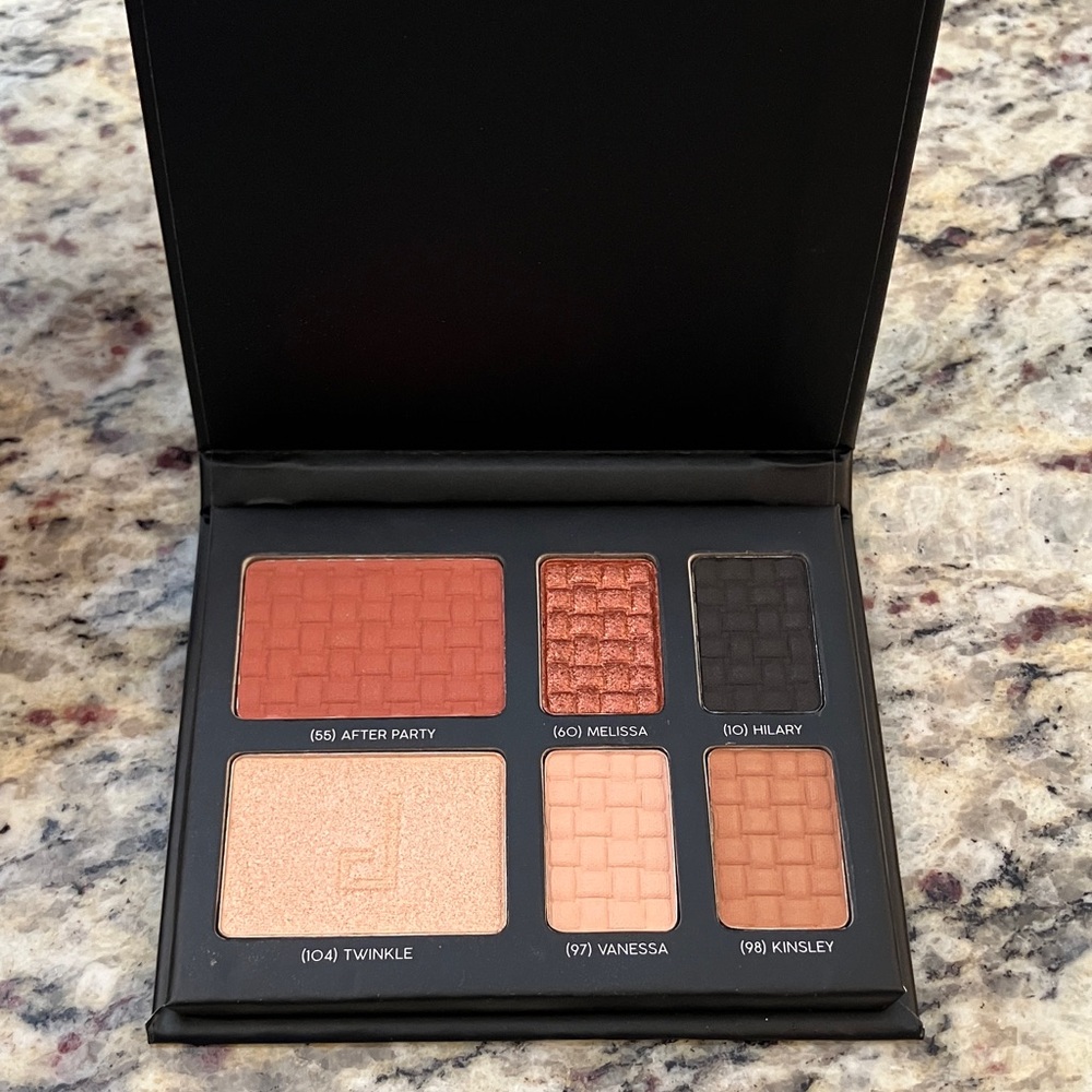 Doucce Freematic Eyeshadow Pro Palette Warm Neutrals 6 Pan Makeup Palette New - Picture 2 of 4
